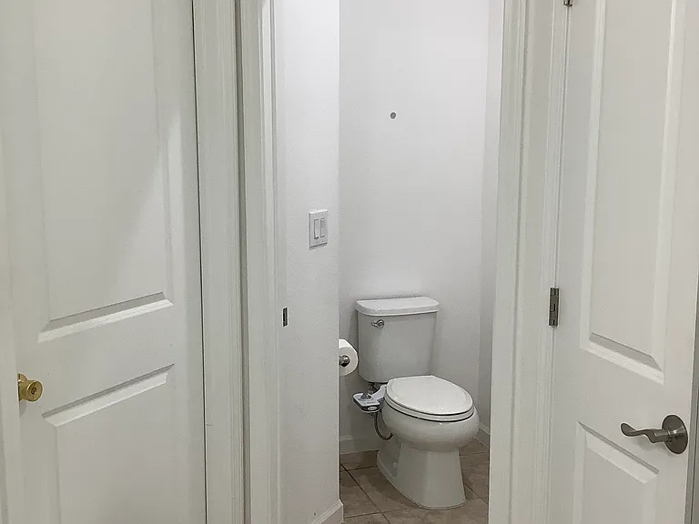 569 Disa Dr — Photo 7