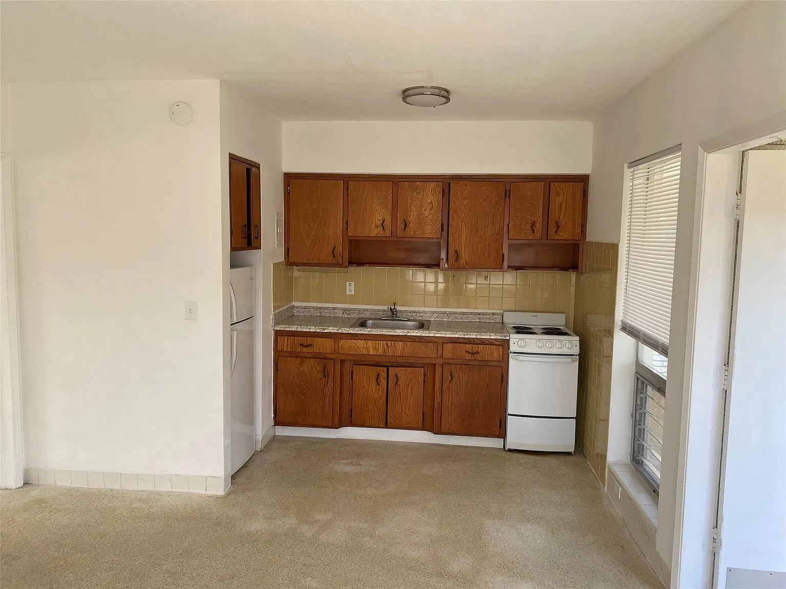 1 bed, 1.0 bath, 600 sqft, $1,400 — Photo 4