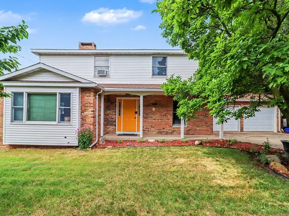 515 E Pine St, Fremont, MI 49412