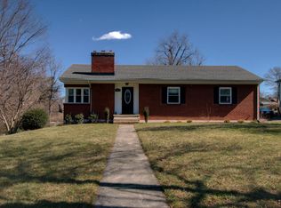 3242 Hastings Rd, Roanoke, VA 24018