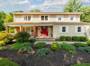 7 Woodland Ter, Orangeburg, NY 10962