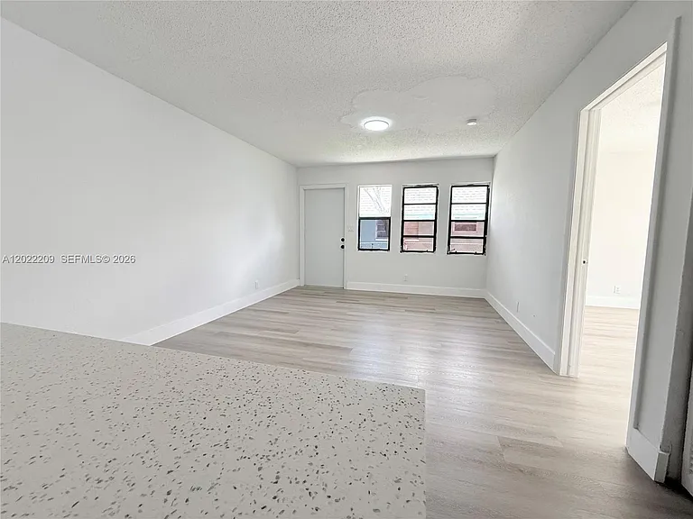 1309 NW 8th Ave — Photo 12