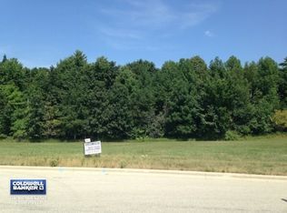 3243 W Twin Pines Ct, Green Bay, WI 54311