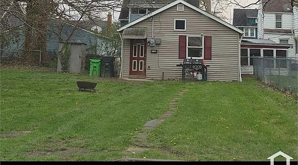1st image of 18700 Meredith Ave