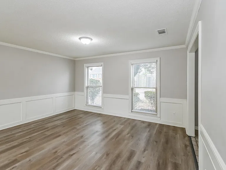 7069 Cutter Mill Rd — Photo 14