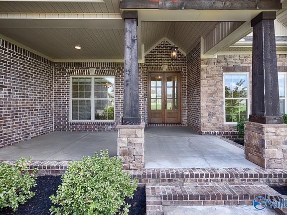 4th image of 212 Idle Creek Dr