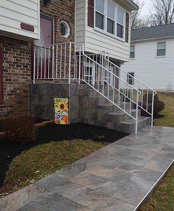4th image of 306 Huckstep Ave