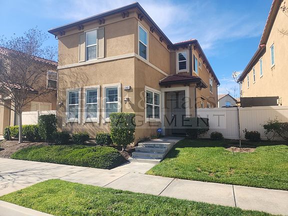 3rd image of 12451 Garden Pkwy