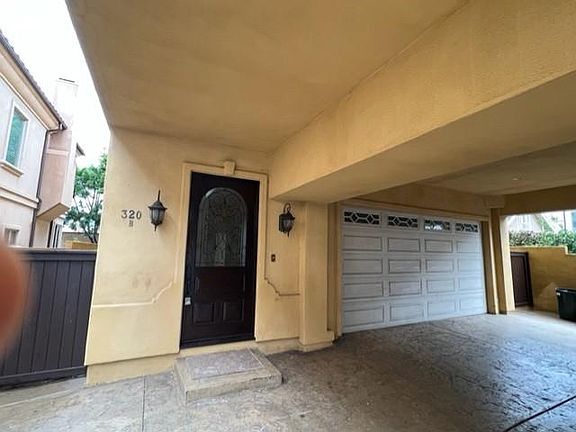 2nd image of 320 N Francisca Ave #B