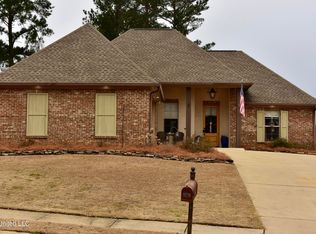 103 Quarles Dr, Madison, MS 39110