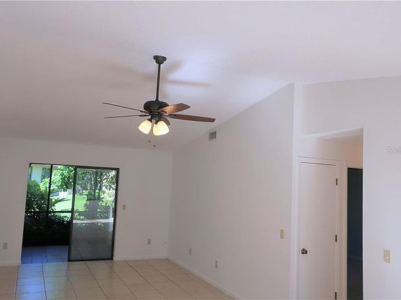 4th image of 1677 Fry Ct #204