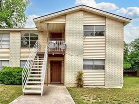 Pecan Cove Apartments