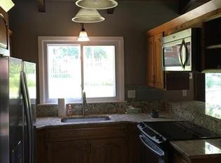 10613 E 37th St, Independence, MO 64052
