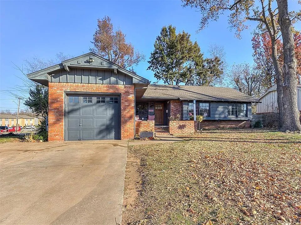 2604 N Towry Dr