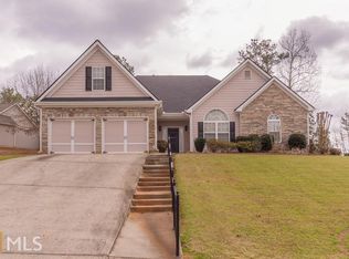 5970 Windsorcreek Dr, Douglasville, GA 30135