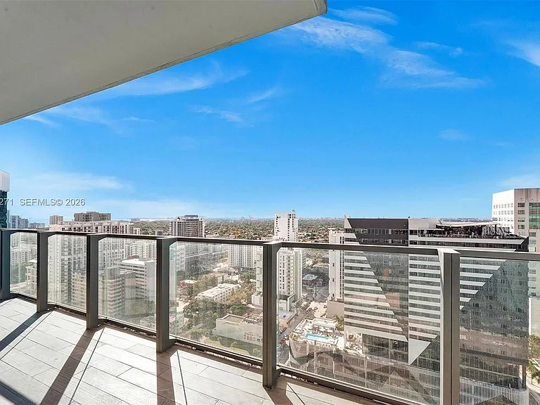 88 SW 7th St #2106 — Photo 33