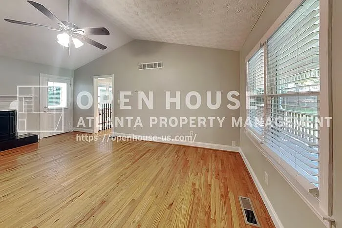 804 Oak Trce — Photo 4