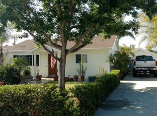 448 Hill Dr, Vista, CA 92083