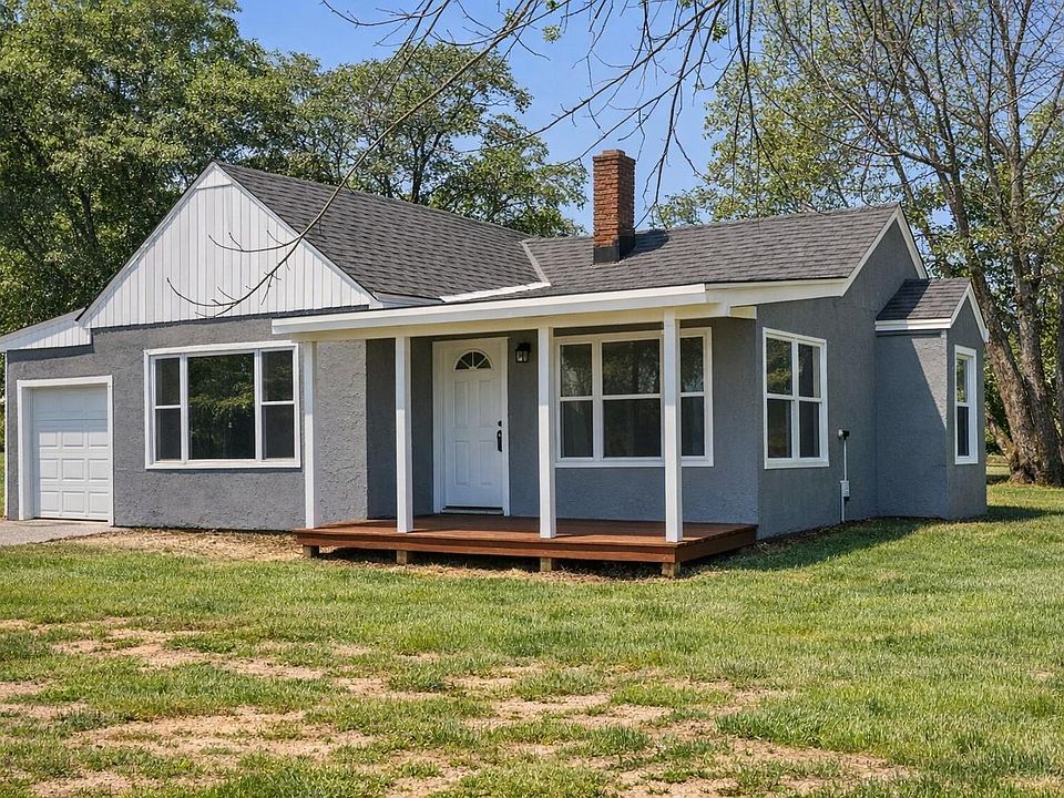 1st image of 118 4th St SW