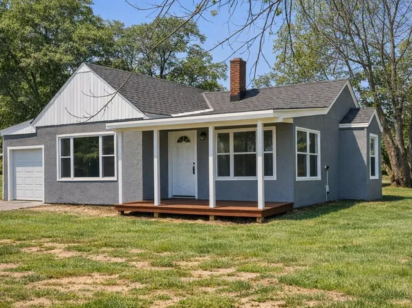 118 4th St SW, Staples, MN 56479