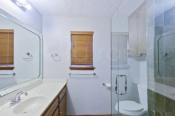 1205 Mockingbird Ln — Photo 17