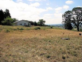 3rd image of 106 NE 349th St