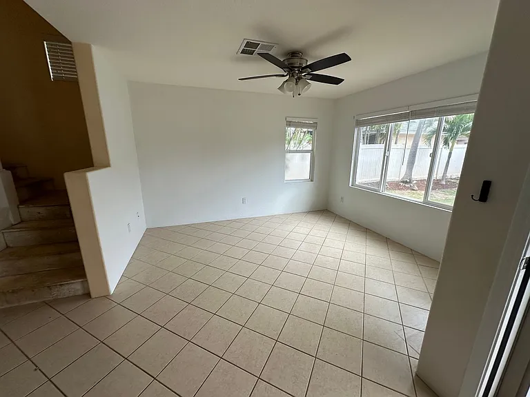 91-6426 Kapolei Pkwy — Photo 7