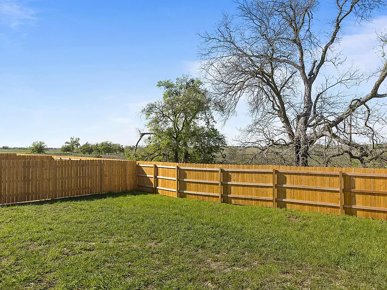 504 Wyatt Way — Photo 26