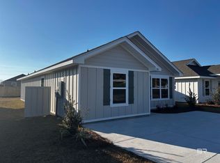 1104 S Bay St, Foley, AL 36535