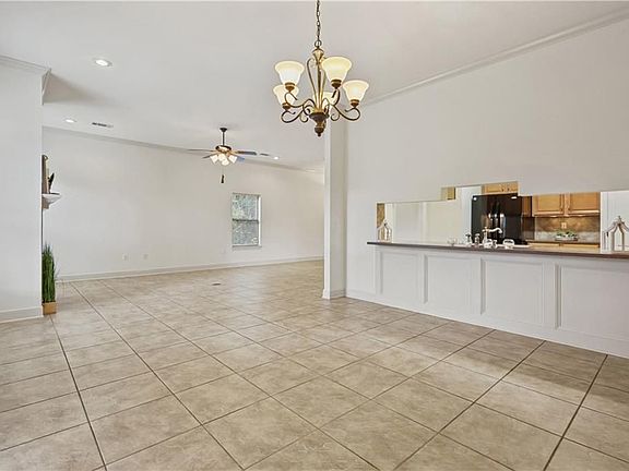 5th image of 168 Cross Creek Dr #34B