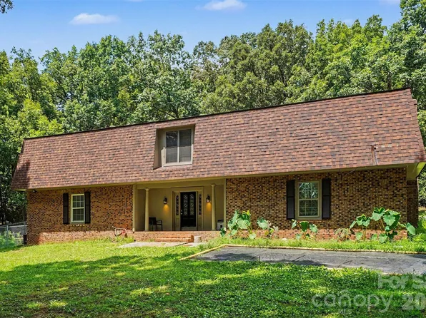 502 Cedarwood Dr, Monroe, NC 28112