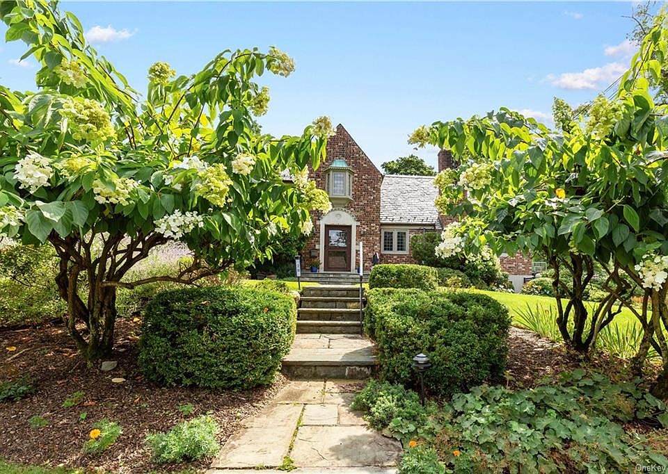 28 Greenhaven Road, Rye, NY 10580 MLS H6267659 Zillow