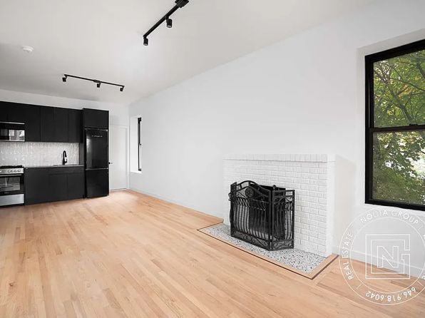 162 8th St #4