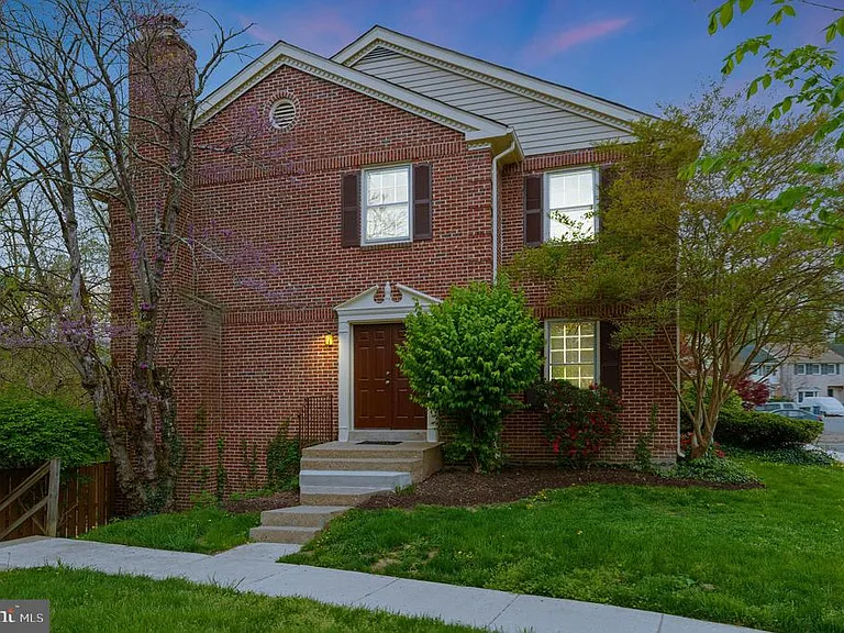 8251 Clifton Farm Ct — Photo 42