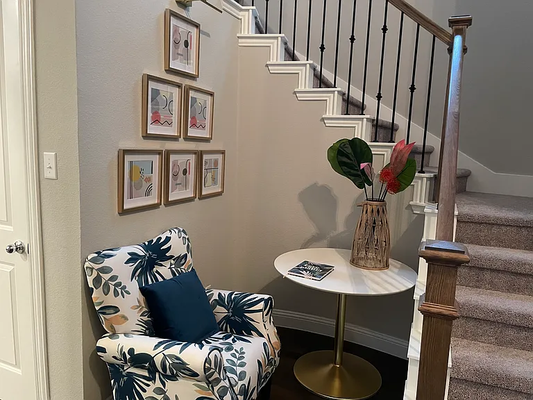 Delta Dr — Photo 4