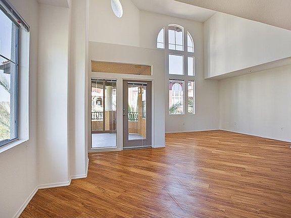 2nd image of 346 Hauser Blvd