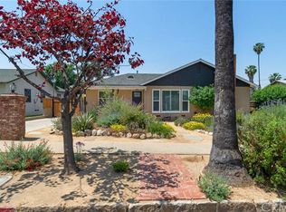542 Roosevelt Rd, Redlands, CA 92374