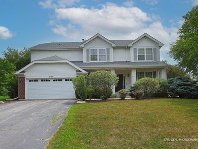 3100 Farmington Dr, Lindenhurst, IL, 60046