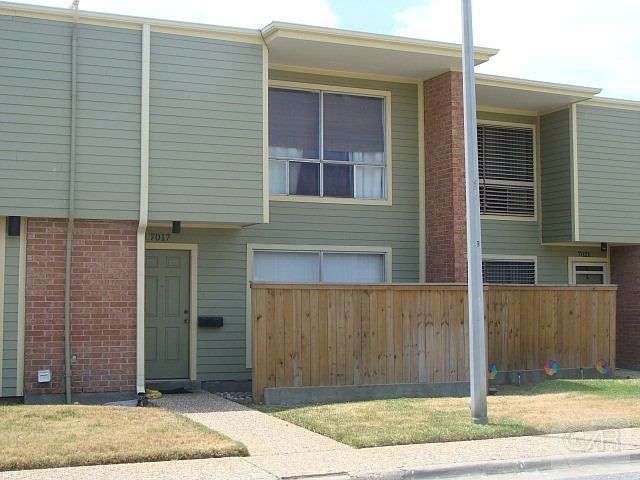 1st image of 7017 Williams Dr