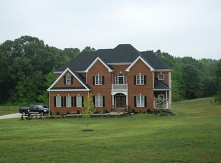 1578 Hartwood Rd, Fredericksburg, VA 22406