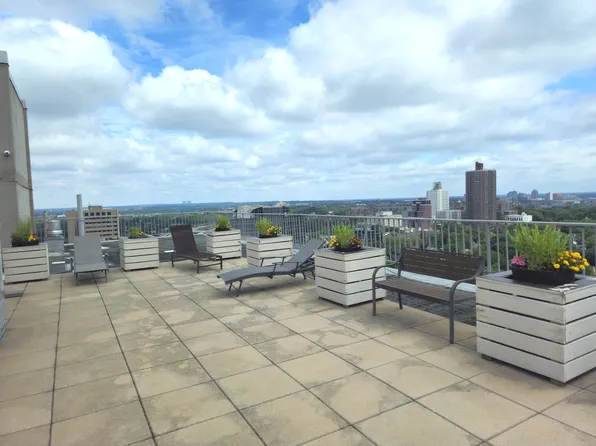 118-17 Union Turnpike image 17 of 24