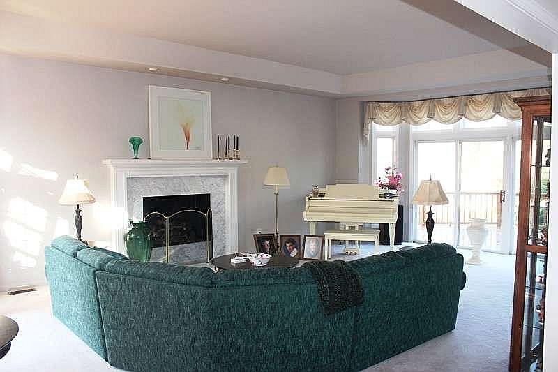1st image of 47252 Red Oak Dr