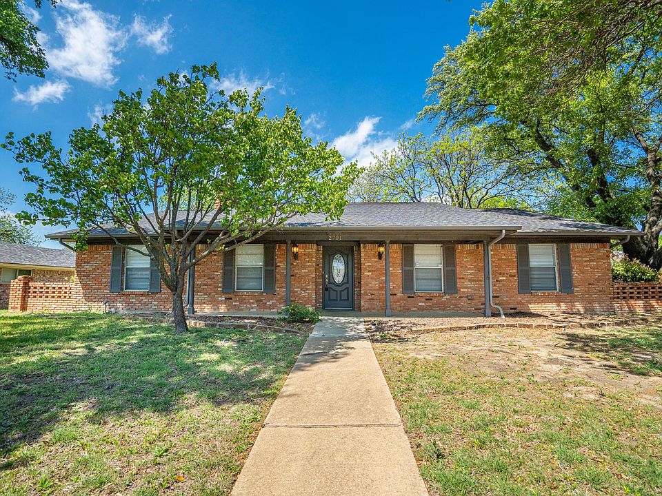 1st image of 2701 Northcrest Dr