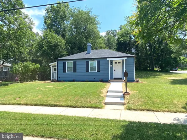 517 Crabb Ave, Rockville, MD 20850