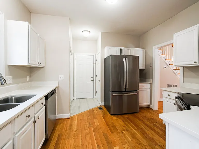 2012 Winston Diamond Ct — Photo 9