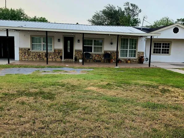1703 N Birdnest Ln, Weslaco, TX 78599