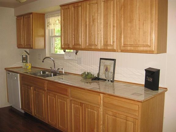 2nd image of 7448 Chatlake Dr