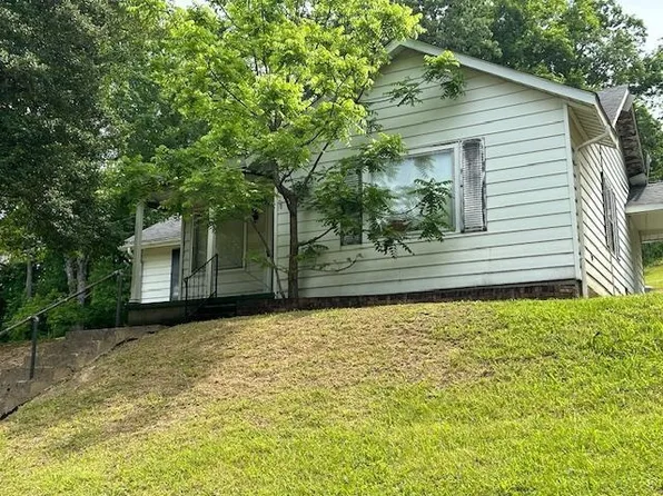 1625 New Buckley Rd, Ashland, KY 41102