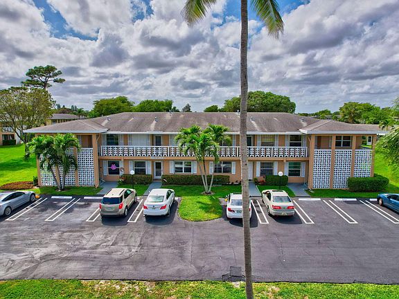 4th image of 1051 Orange Terrace #103