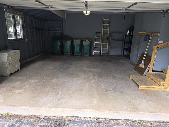 4th image of 16 Watson Drive